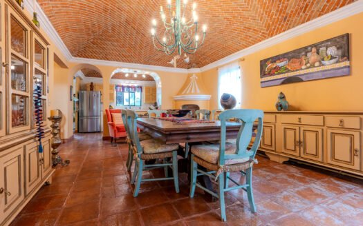 Casa Mascaras